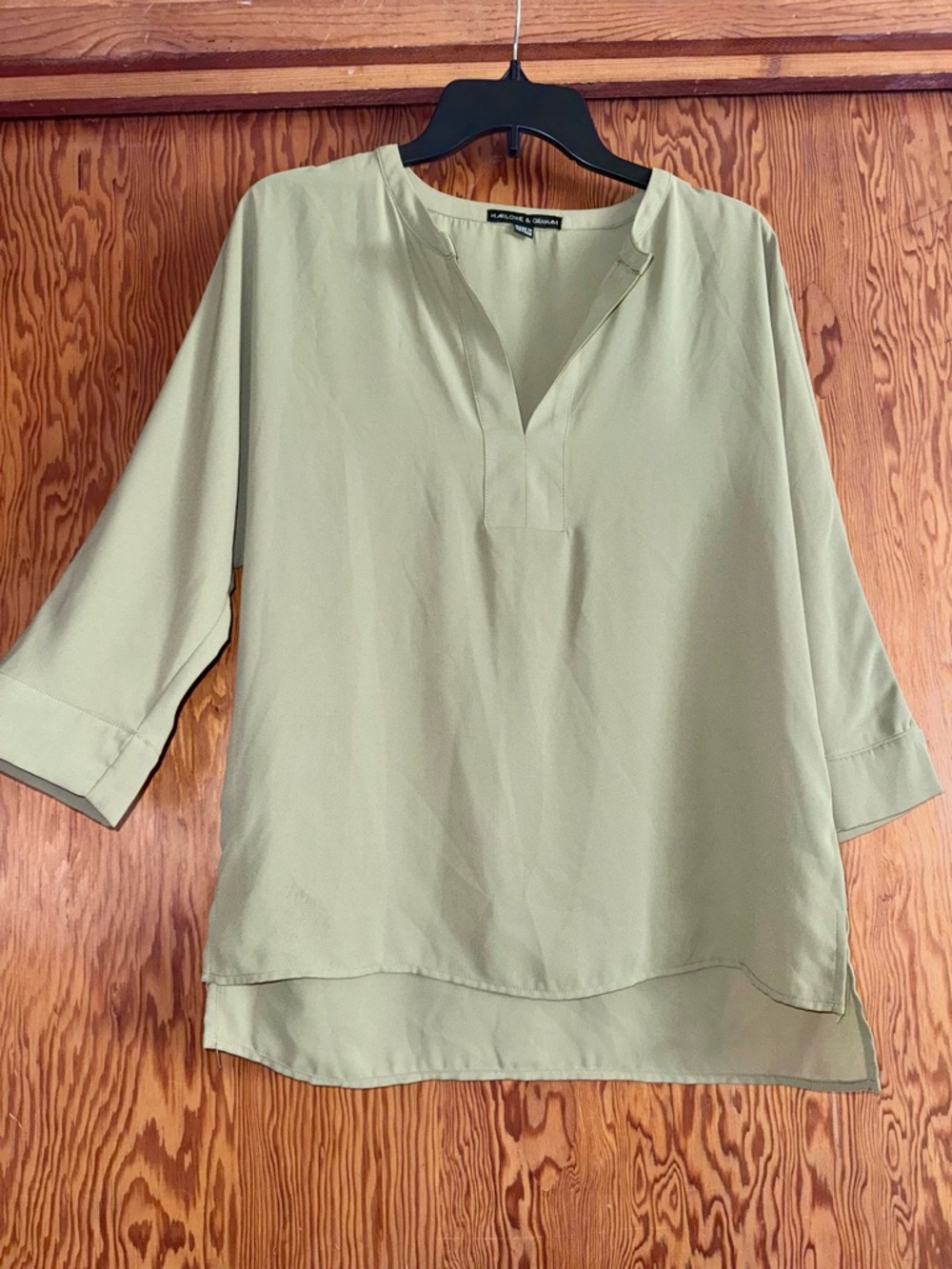 Harlowe & Graham Olive Green Split-Neck Tunic Blouse